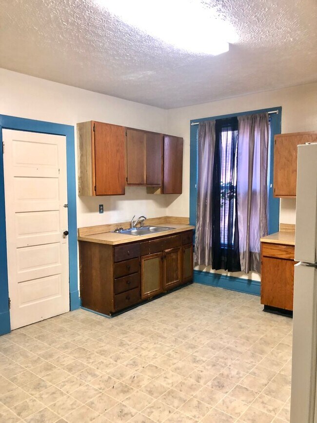 Foto del edificio - 1043 Garvin Pl