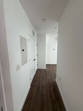 Building Photo - 329 W State St