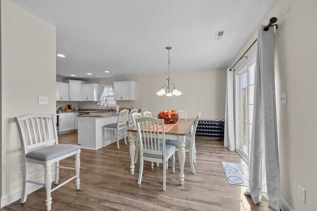 Building Photo - 517 Indigo Johnston Dr