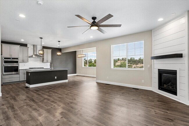 Foto del edificio - 5355 Canyon View Dr