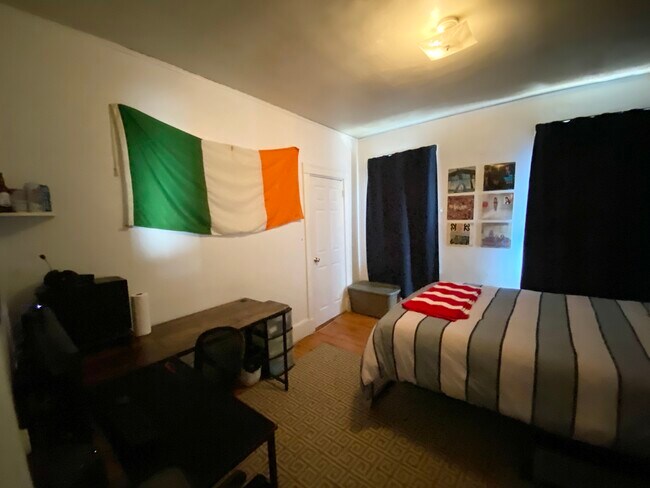Foto del edificio - 55 Hillside St
