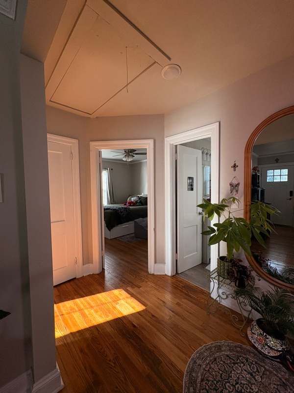 Foto del edificio - 1307 E Holly St