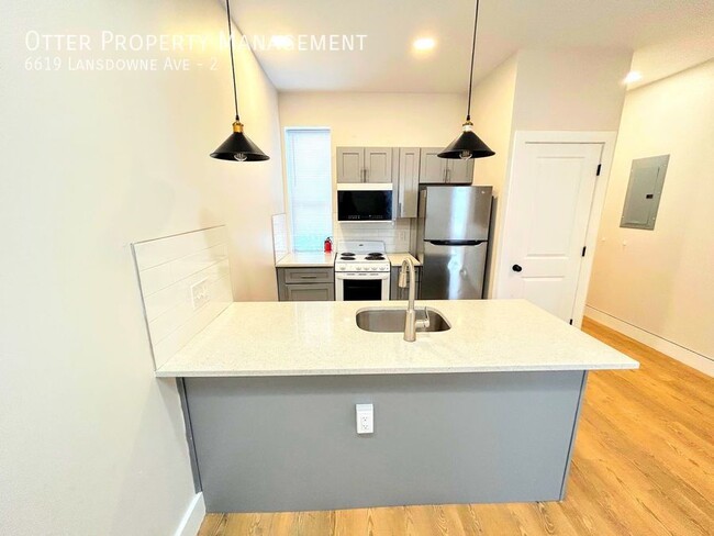 Foto del edificio - 2BR/1BA Modern Apartment in West Philadelphia