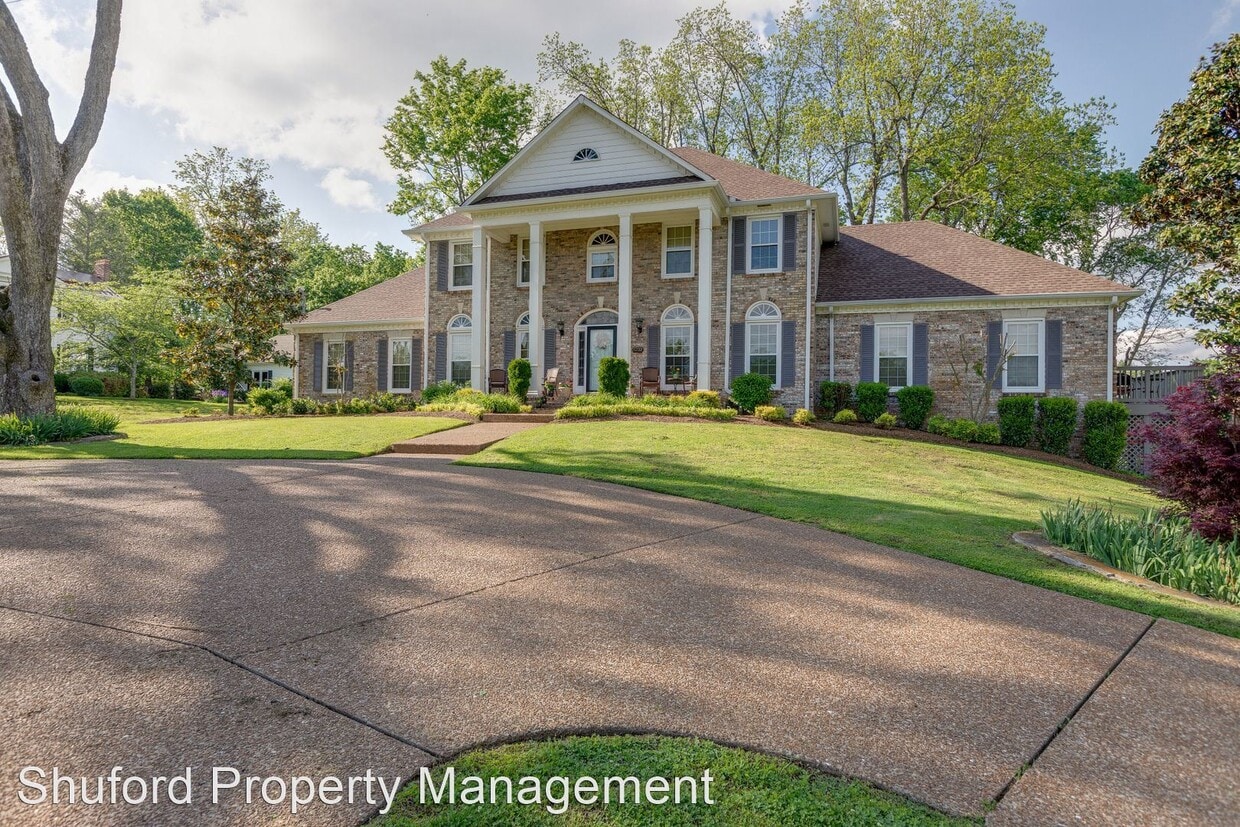 Primary Photo - 4 br, 3 bath House - 8232 Wikle Road East