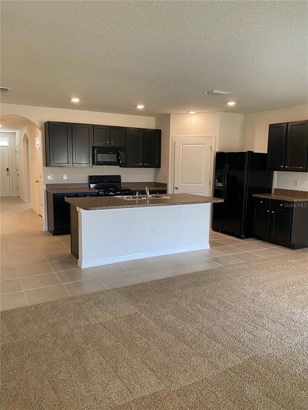 Foto del edificio - 2961 NE 43rd Rd