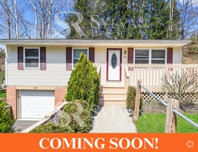 Building Photo - 119 Tyrolia Dr