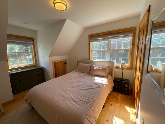 Building Photo - 106 Quail Run