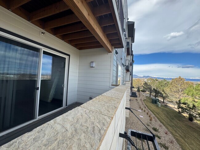 Foto del edificio - 487 Interlocken Blvd