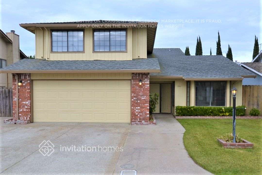 Foto principal - 1241 Countryside Ln