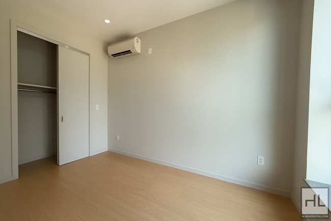 Foto del edificio - Frost Street #2