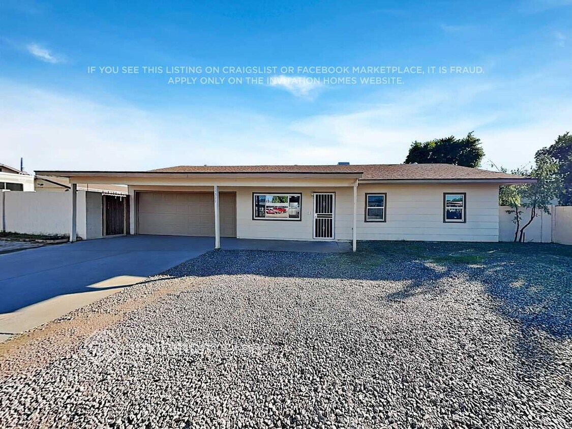 Foto principal - 11511 E Broadway Rd