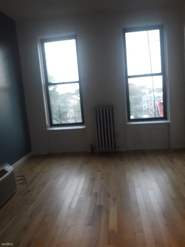 Primary Photo - 2040 Seagirt Blvd