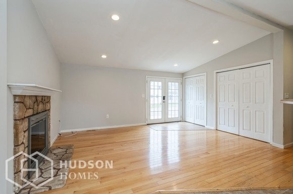 Foto del edificio - NOW AVAILABLE! - 120 BAY WAY, LANOKA HARBO...