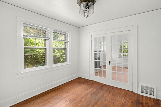 Foto del edificio - Charming Kenilworth Home