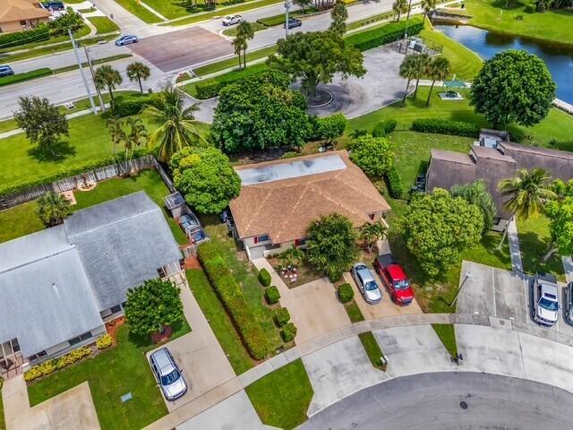 Foto principal - 1384 Riverside Cir