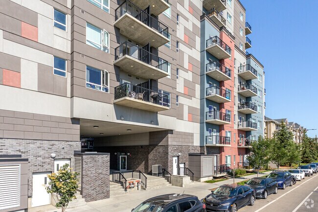 Photo du bâtiment - District 121