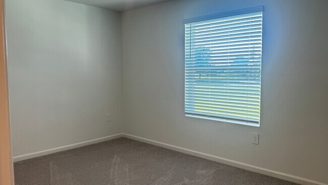 Foto del edificio - 4957 SW 83rd Pl