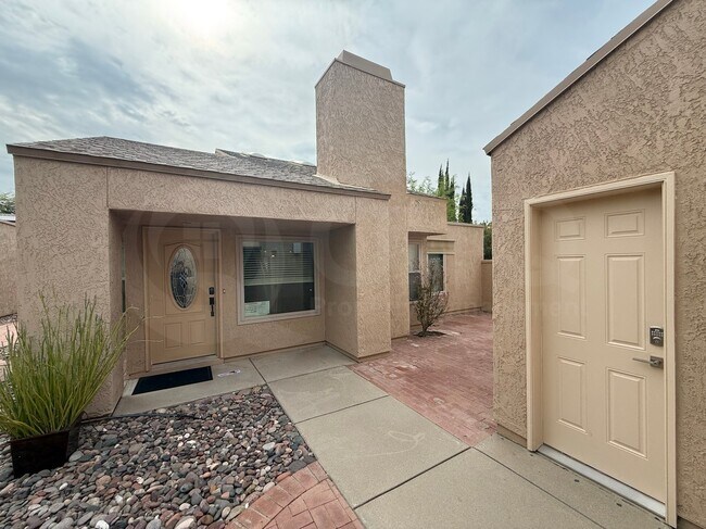 Foto del edificio - 3160 N Brittlebush Ln