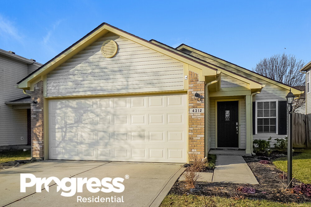 Foto principal - 4312 Village Trace Dr