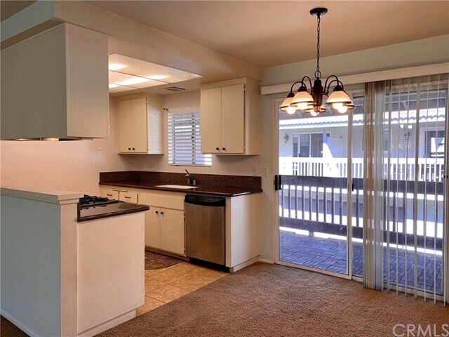 Foto del edificio - 9886 Highland Ave