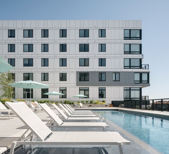 500 Ocean apartments — community photo - 500 Ocean