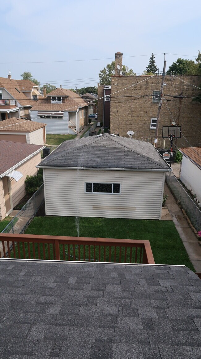 Building Photo - 4103 N Menard Ave