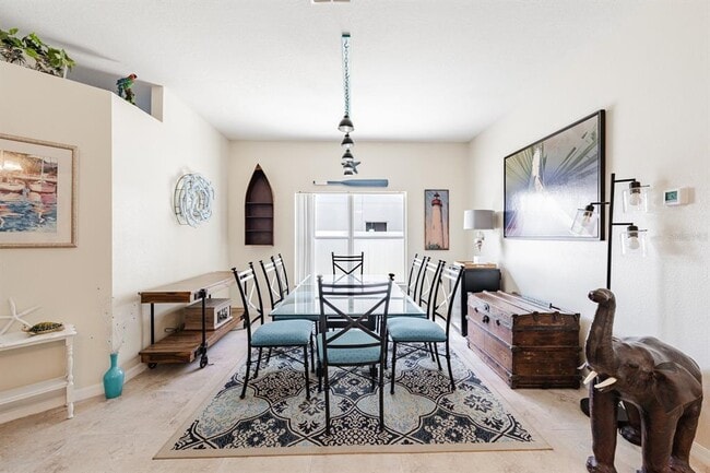 Building Photo - 15655 Durango Cir