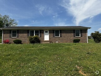 Building Photo - 100 Parker Rd