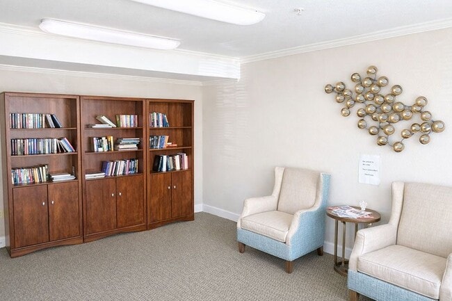 Building Photo - PENNYRILE SENIOR APARTMENTS