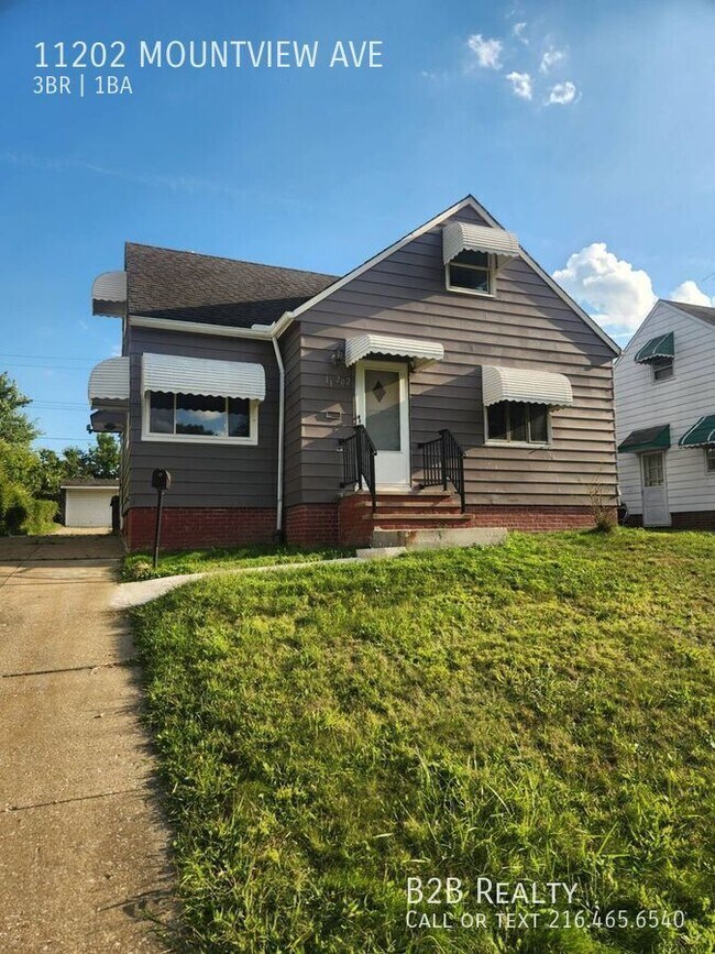 Building Photo - 11202 Mountview Ave