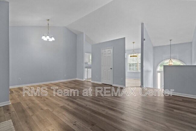 Building Photo - 2262 Cobb Creek Dr