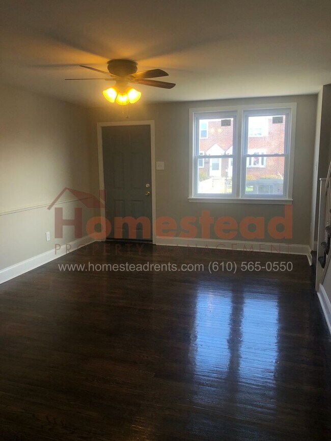 Building Photo - 3 BEDROOM HOME IN DARBY!