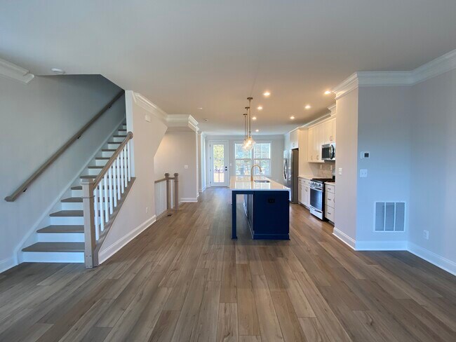 Building Photo - 3197 Acadia Dr