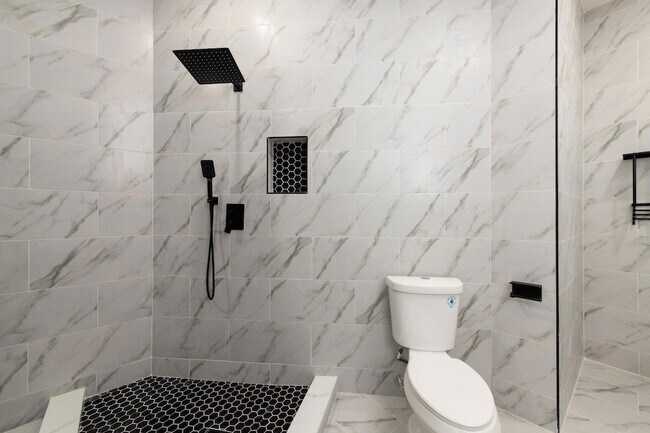 Foto del edificio - 249 NW Bentley Cir