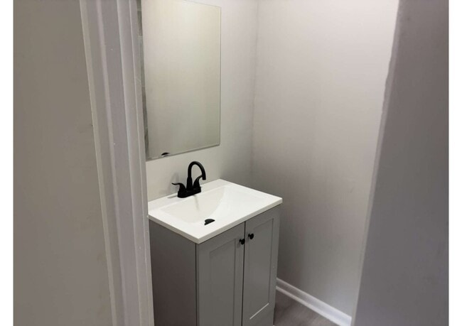 Building Photo - 5934 Southtown St