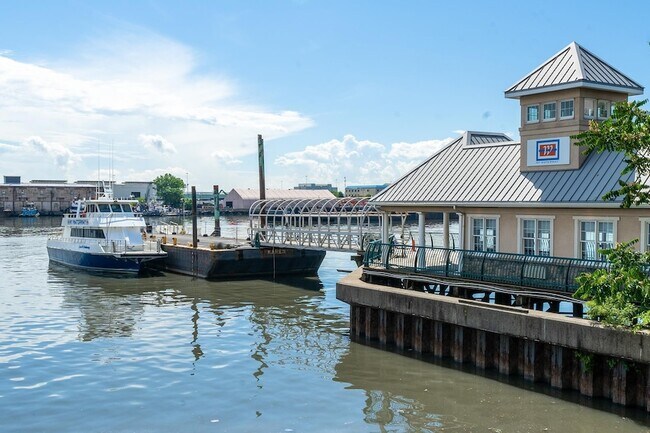 Foto del edificio - 205 Shearwater Ct W