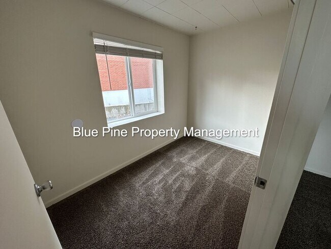 Foto del edificio - 1440 Alice Ave