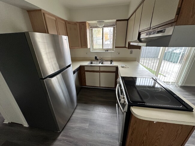 Foto del edificio - 31621 Couchez St