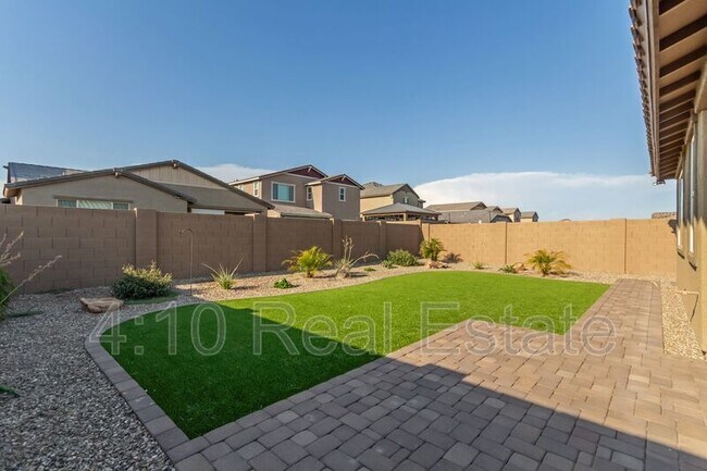 Foto del edificio - 2222 E Palmdale Ln