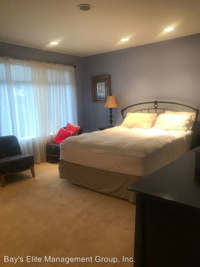 Foto del edificio - 7315 Snake Rd