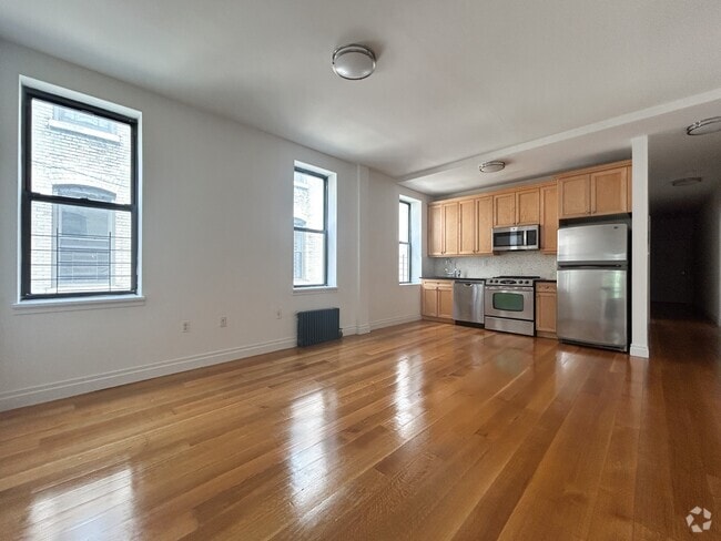 Building Photo - 609 W 137th St
