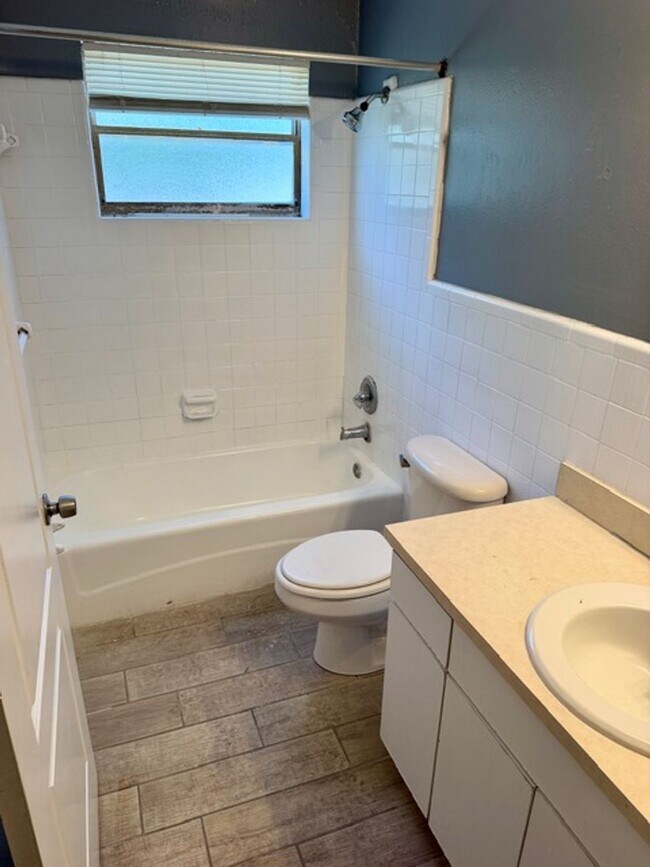 Photo - 8105 N Klondyke St Apartment