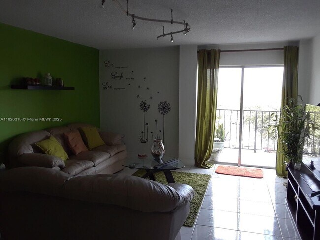 Foto del edificio - 14250 SW 62nd St