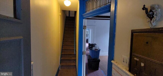 Foto del edificio - 324 Spring St