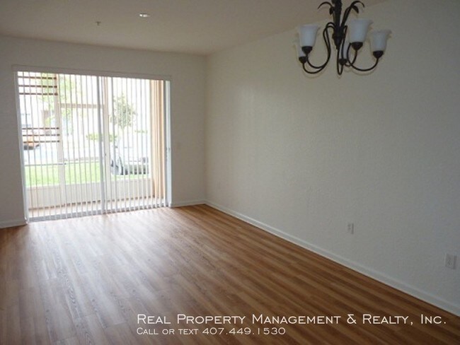 Building Photo - 6335 Contessa Dr