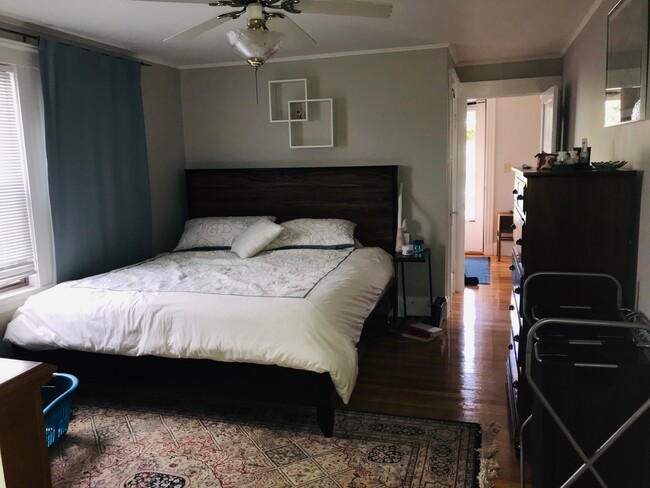 Building Photo - 76 Normandy Ave