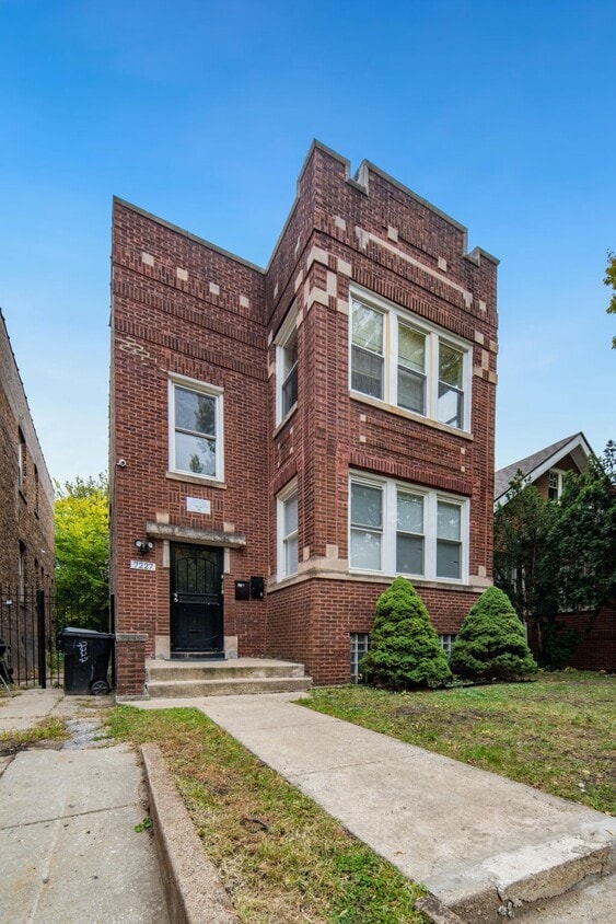 7227 South Constance Avenue, Unit 1 Condo for Rent in Chicago, IL