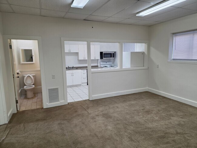 Foto del edificio - 64 Kenyon St