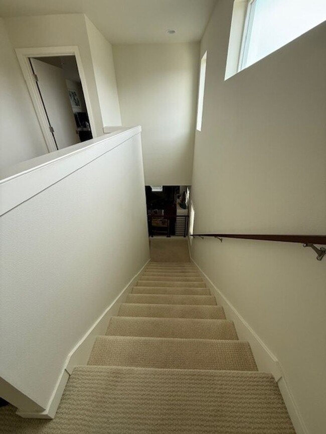 Foto del edificio - 3Bd/2.25Ba Lynnwood Townhouse