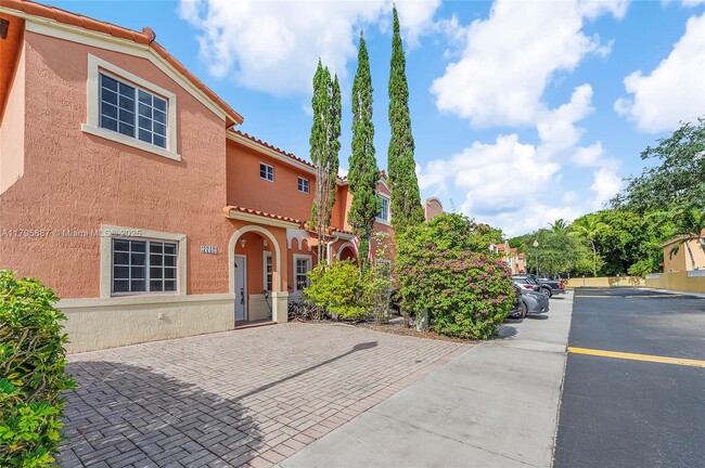 Building Photo - 7752 SW 95th St